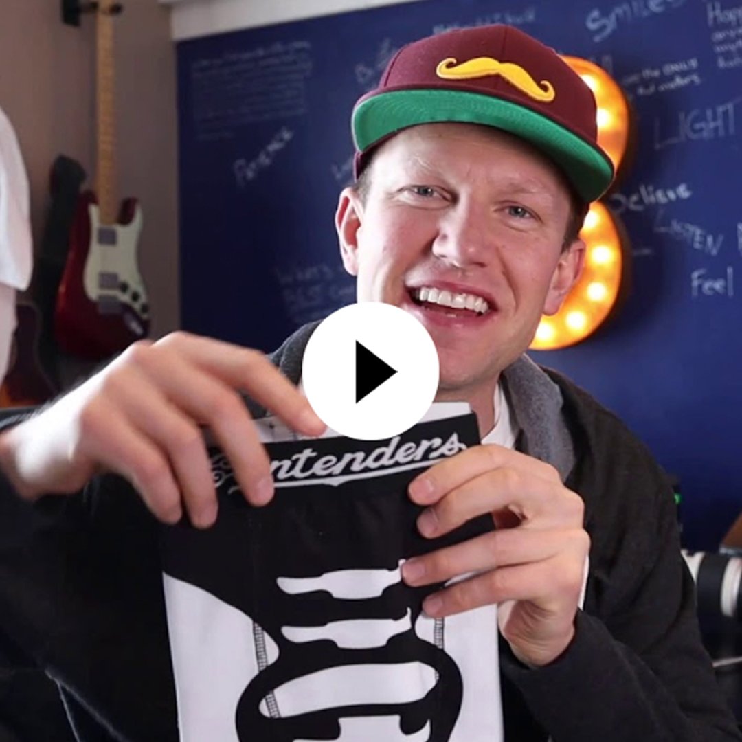 TJ Davis Gets Blow Away By Contenders