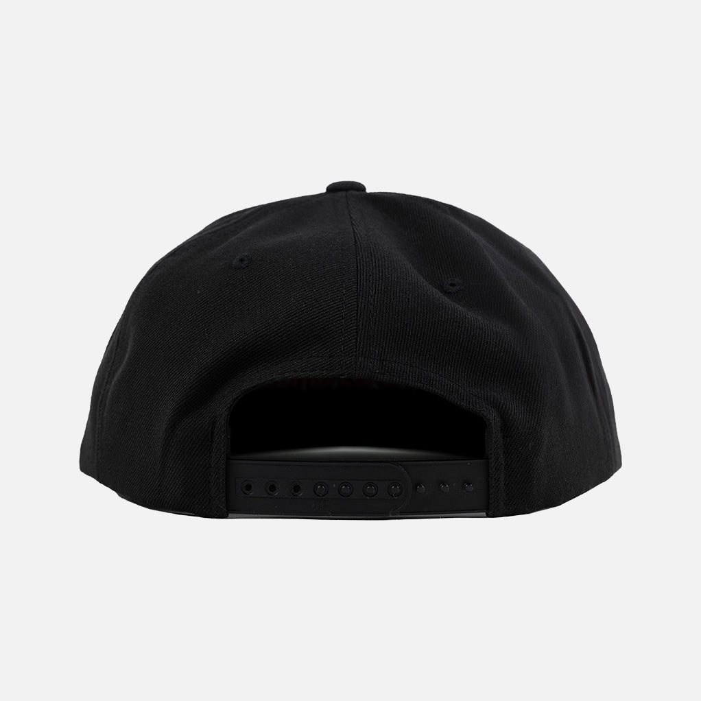 SPORTS ILLUSTRATED SI RETRO LOGO SNAPBACK