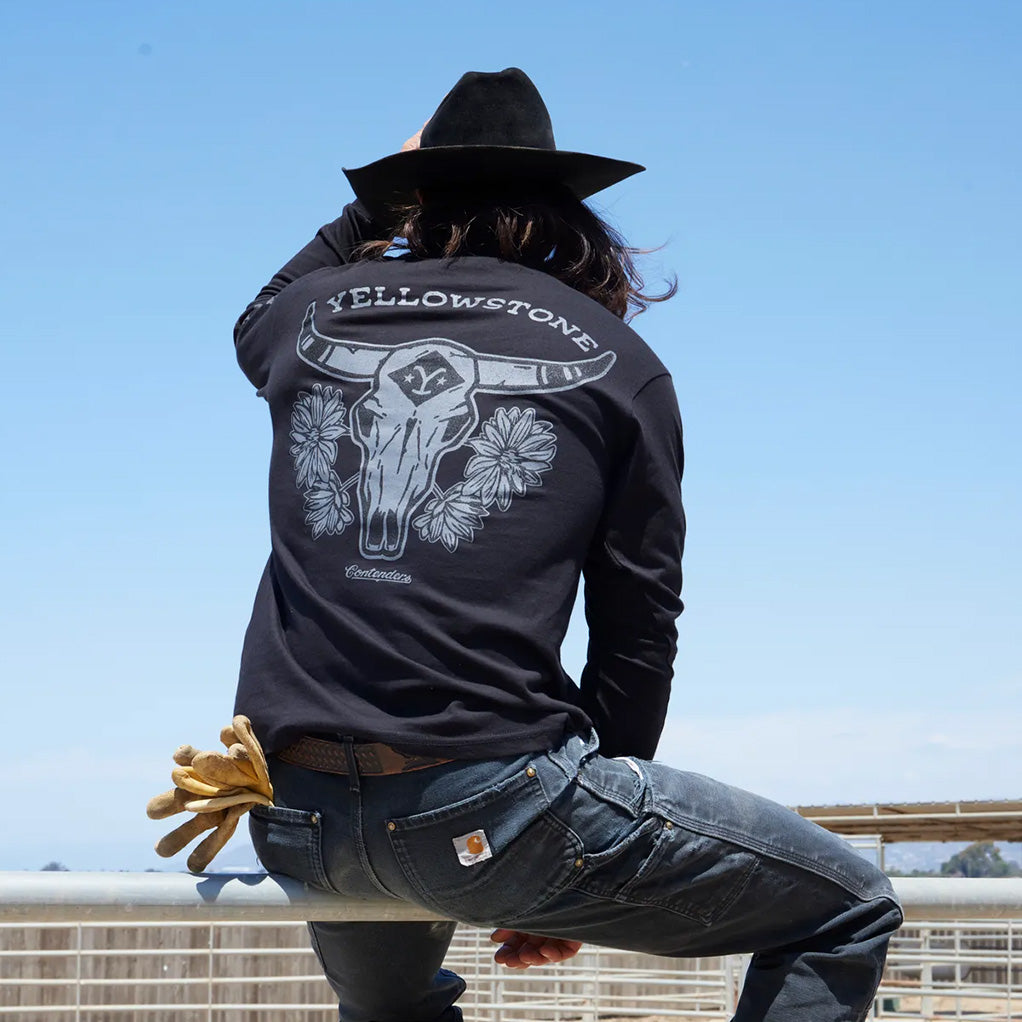 YELLOWSTONE BULL SKULL LONG SLEEVE SHIRT