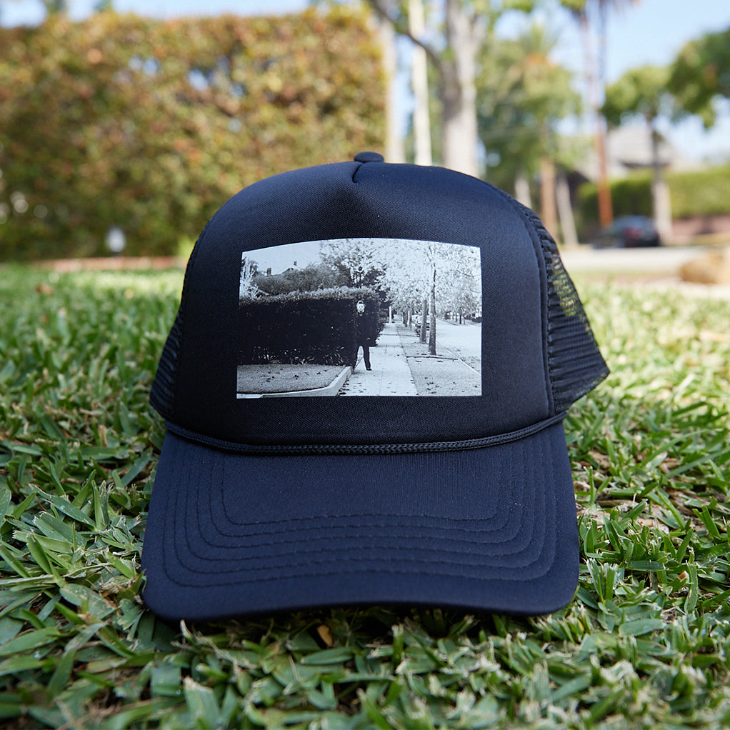 HALLOWEEN POSTCARD TRUCKER